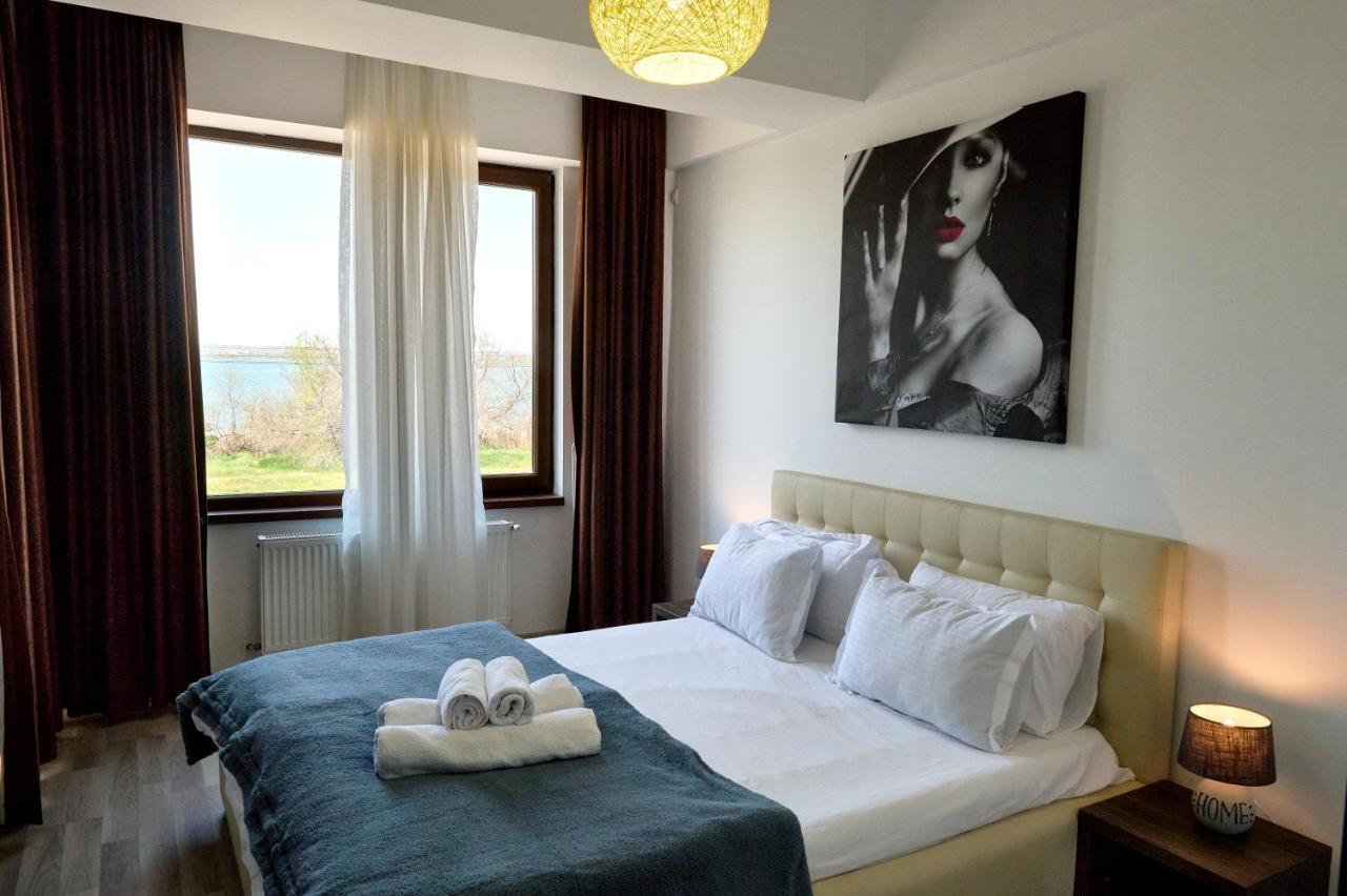 La Vida Loca Apartment Summerland Mamaia Exterior foto